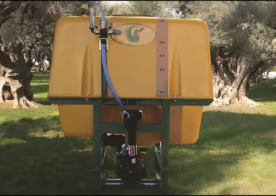 Pulvérisateur porté 600 lts avec lance (200, 300, 400, 600 et 800 lts)