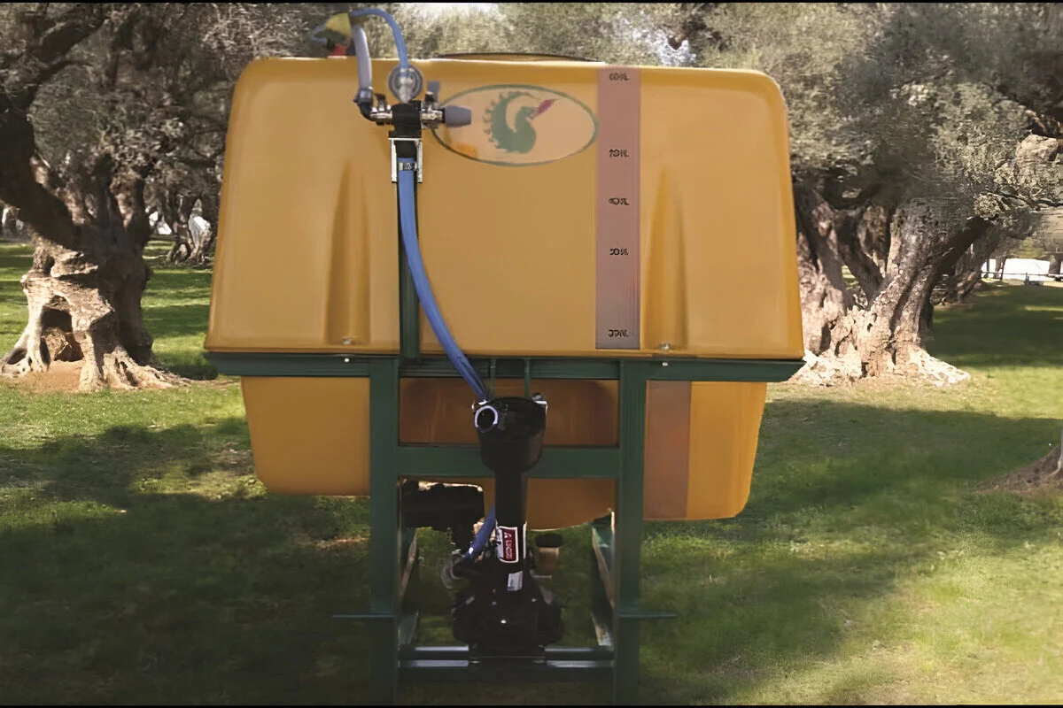 Pulvérisateurs portés capacités 200, 300, 400, 600 et 800 L Pulvérisateurs portés capacités 200, 300, 400, 600 et 800 L